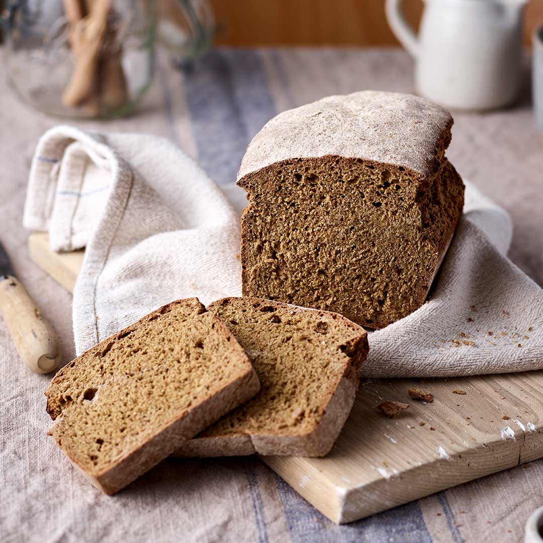 Treacle Soda Bread