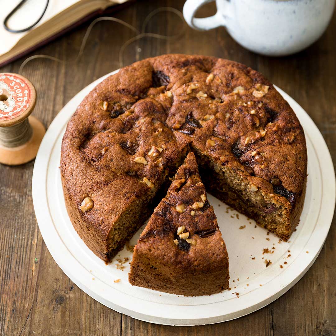 Wholemeal Date And Walnut Cake
