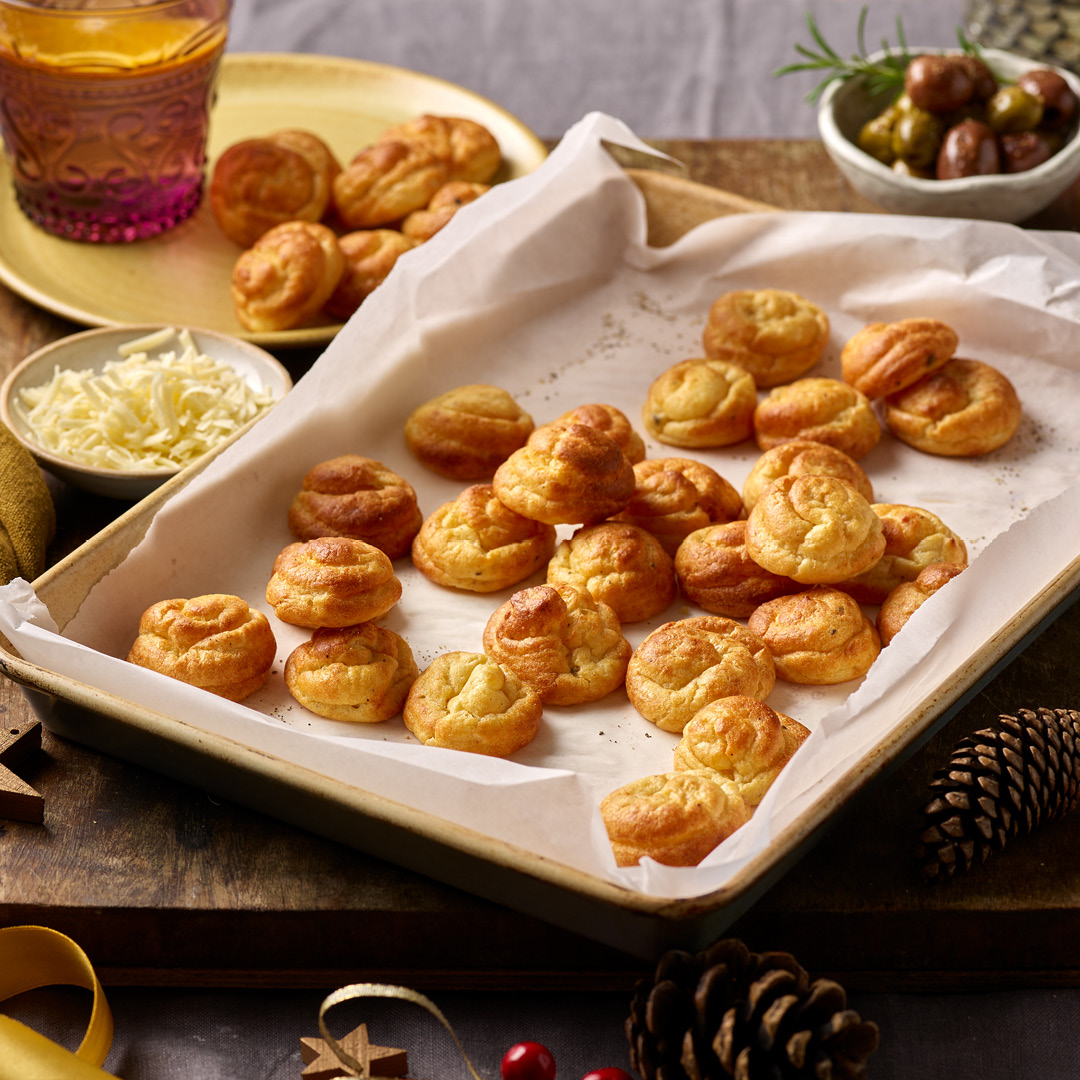 DF425 Gougeres Cheese Puffs 1080 | Doves Farm | Recipes