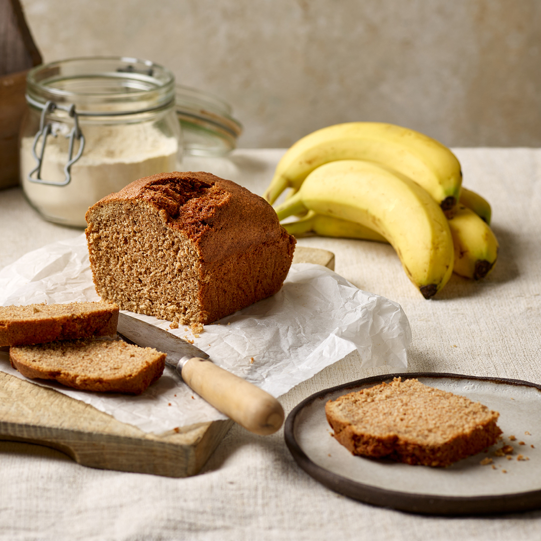 DF435 Airfryer Wholemeal Banana Bread 1080 | Doves Farm | Wholemeal Air Fryer Banana Bread